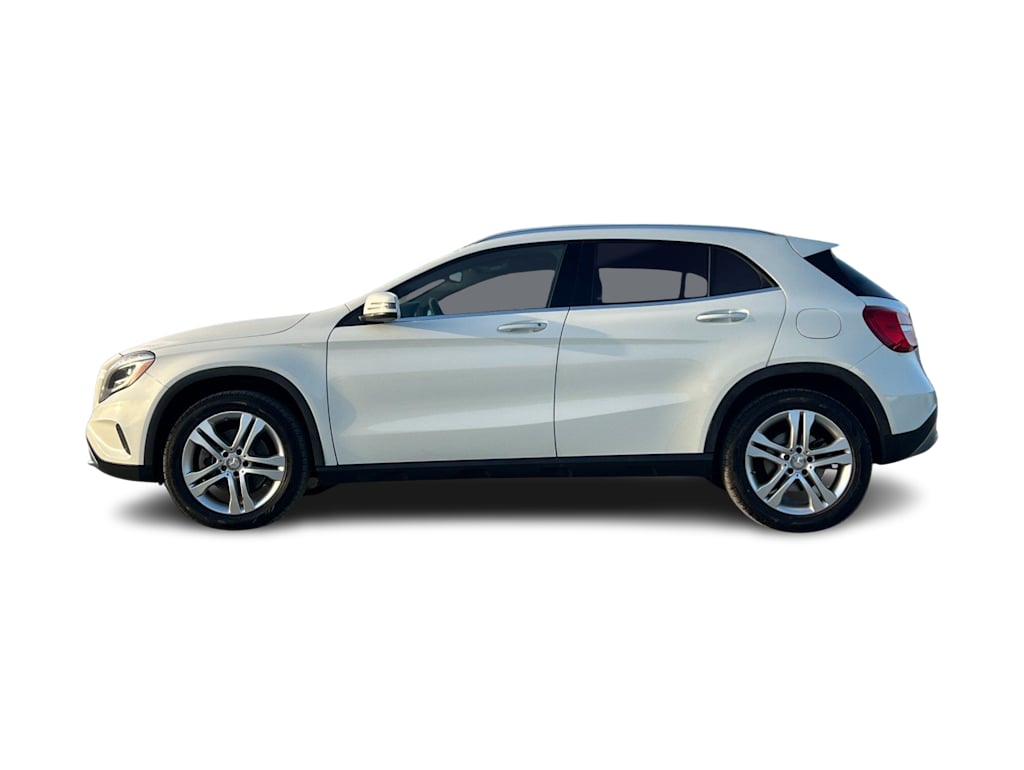 Thumbnail: 2016 Mercedes-Benz GLA - 3