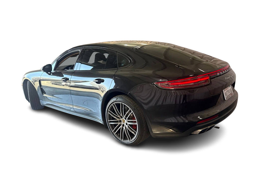 Thumbnail: 2017 Porsche Panamera - 4