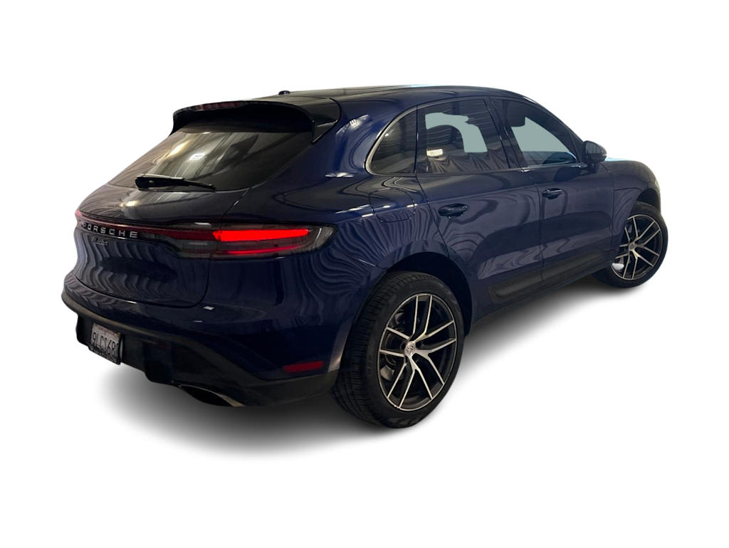Thumbnail: 2024 Porsche Macan - 15