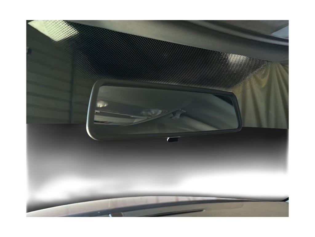 Thumbnail: 2015 Volkswagen Tiguan - 14