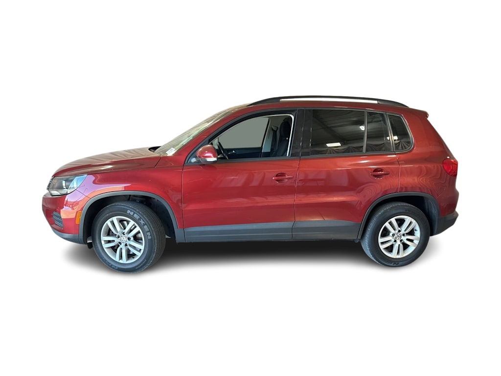 Thumbnail: 2015 Volkswagen Tiguan - 3