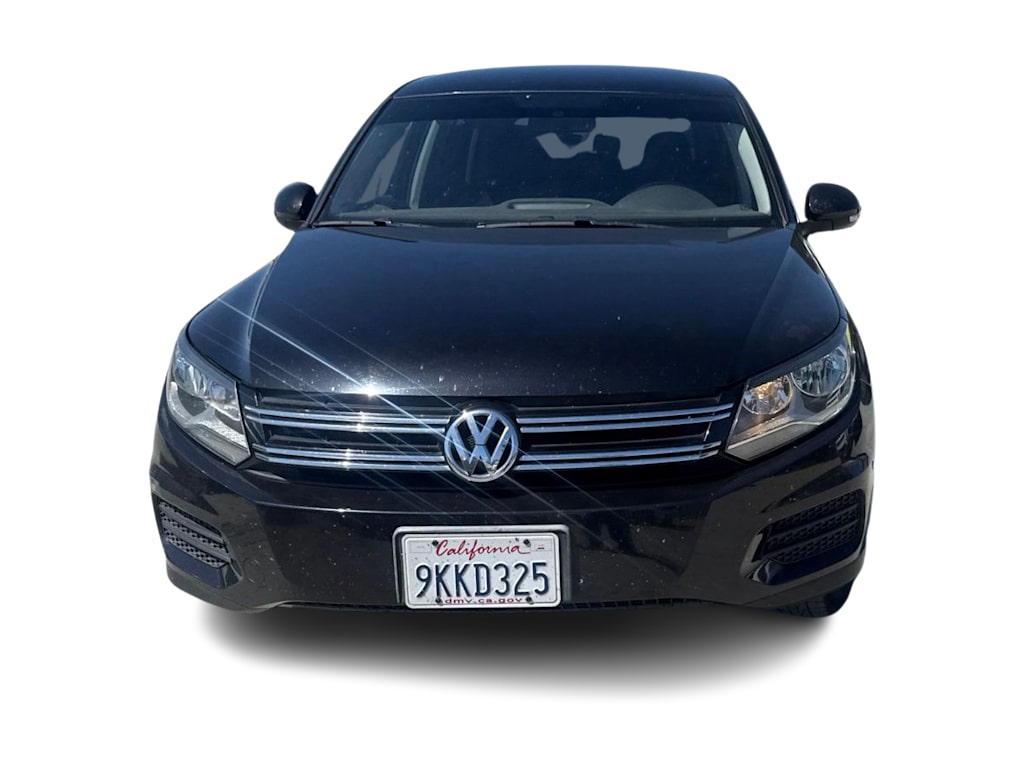 Thumbnail: 2012 Volkswagen Tiguan - 6