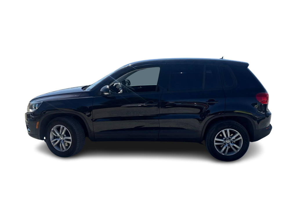 Thumbnail: 2012 Volkswagen Tiguan - 3
