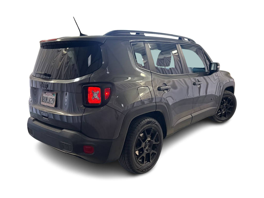 Thumbnail: 2020 Jeep Renegade - 17