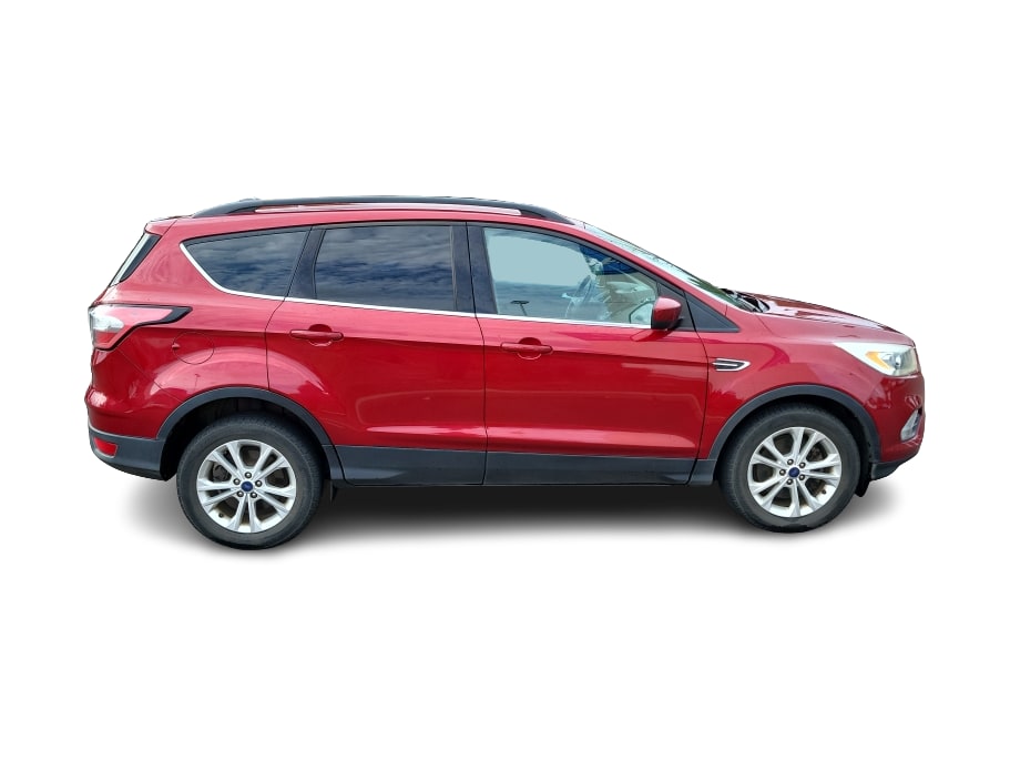 Thumbnail: 2017 Ford Escape - 21