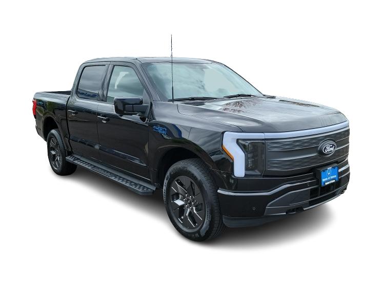2024 Ford F-150 Lightning Lariat 25