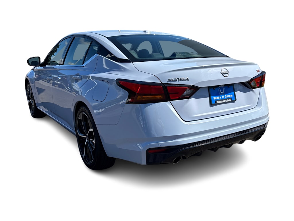 Thumbnail: 2024 Nissan Altima - 3