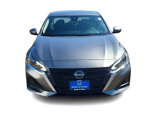 Thumbnail: 2023 Nissan Altima - 19