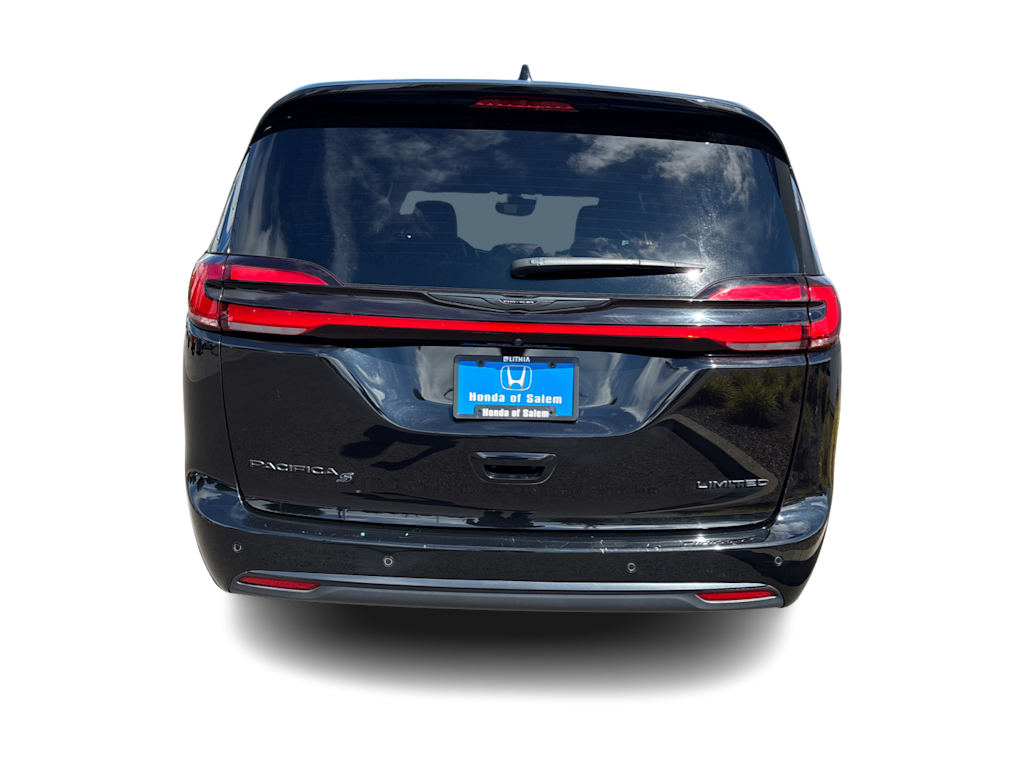 Thumbnail: 2025 Chrysler Pacifica - 4