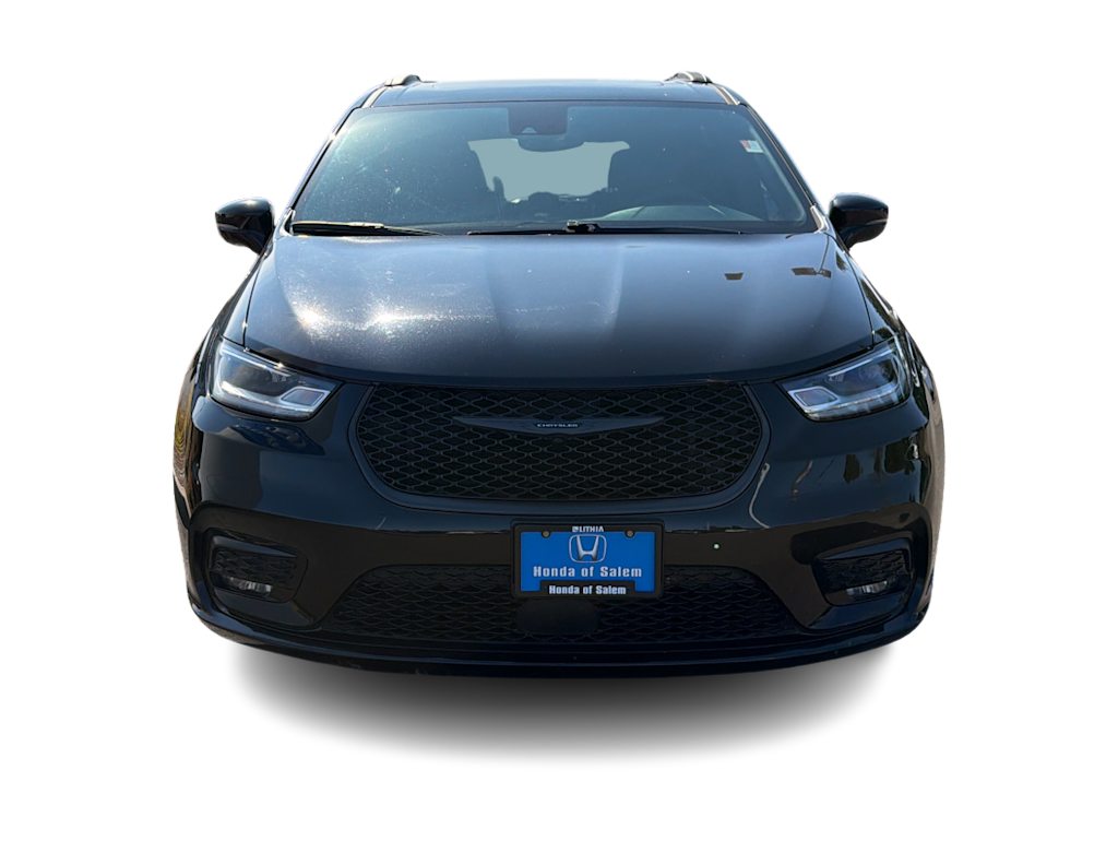 Thumbnail: 2025 Chrysler Pacifica - 6