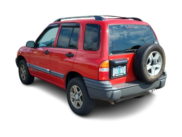 Thumbnail: 2004 Chevrolet Tracker - 4