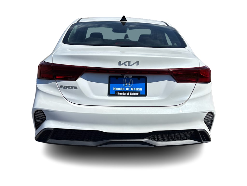 Thumbnail: 2024 Kia Forte - 4