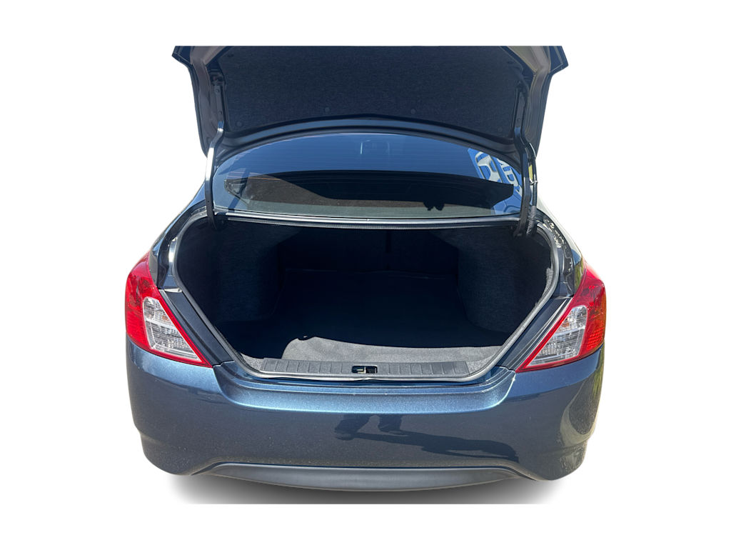 Thumbnail: 2016 Nissan Versa - 16