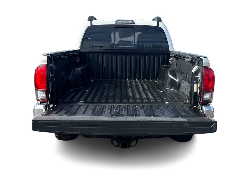 Thumbnail: 2021 Toyota Tacoma - 3