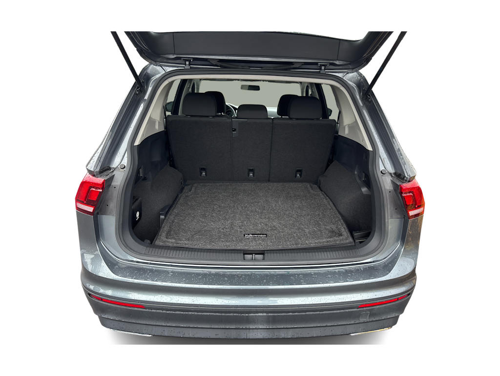 Thumbnail: 2021 Volkswagen Tiguan - 17