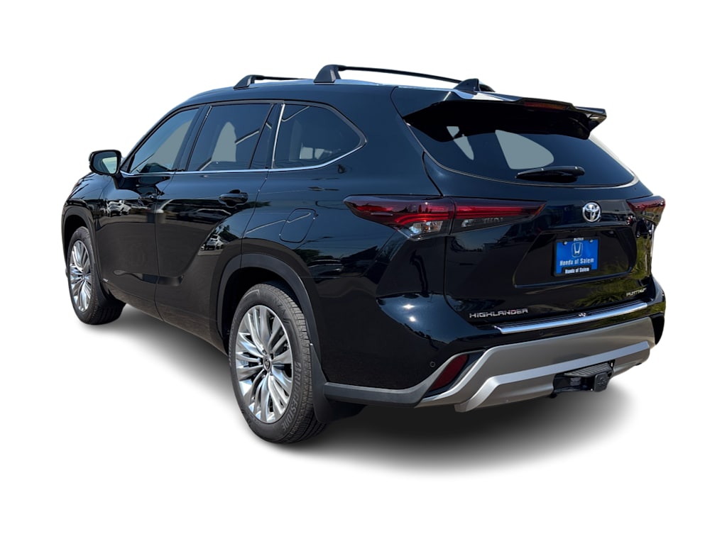 Thumbnail: 2026 Toyota Highlander - 3