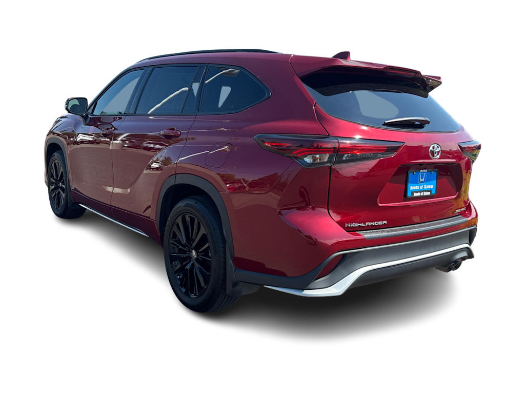Thumbnail: 2025 Toyota Highlander - 4