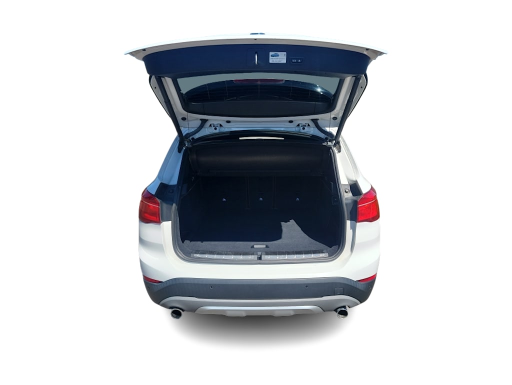 Thumbnail: 2016 BMW X1 - 17