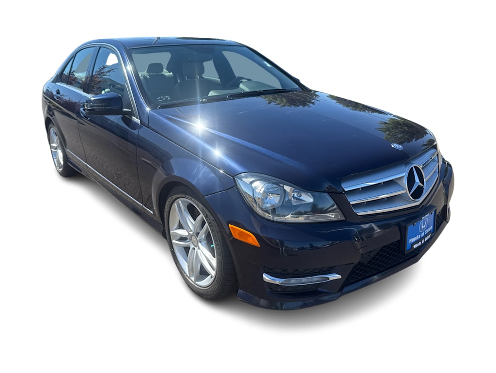 Thumbnail: 2013 Mercedes-Benz C-Class - 22
