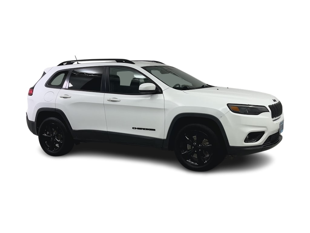 Thumbnail: 2019 Jeep Cherokee - 18