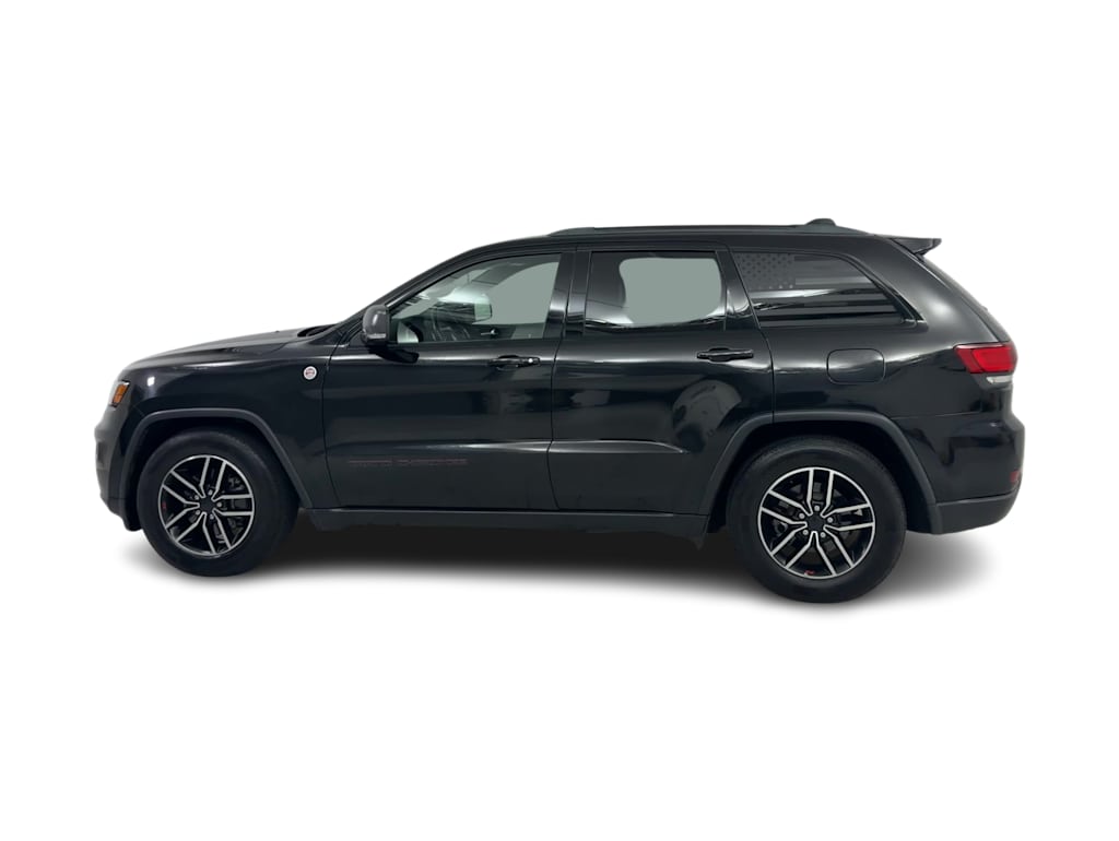 Thumbnail: 2020 Jeep Grand Cherokee - 3