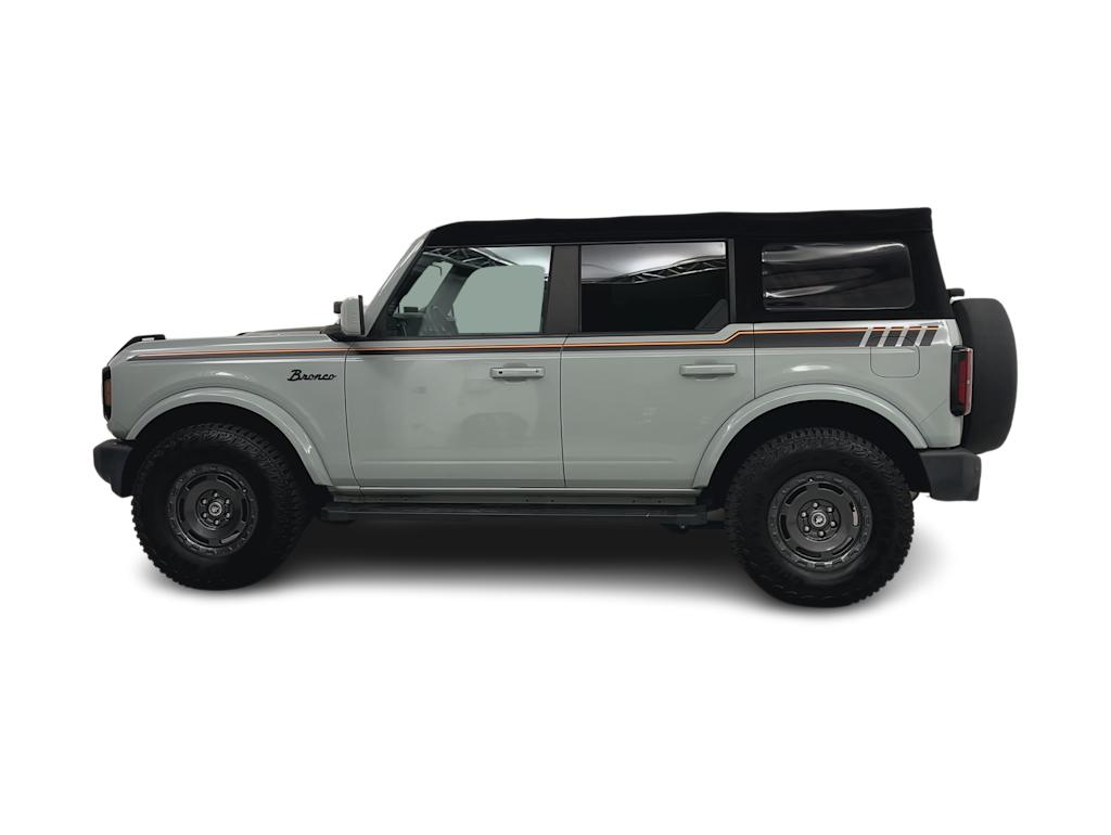 Thumbnail: 2022 Ford Bronco - 3