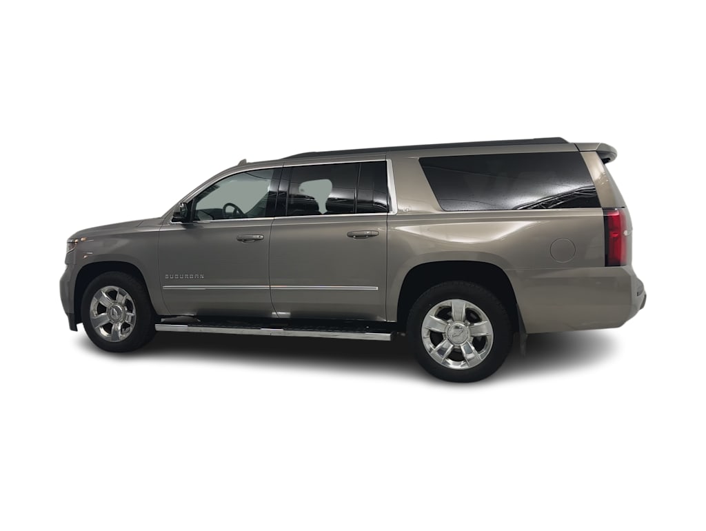 Thumbnail: 2018 Chevrolet Suburban - 3