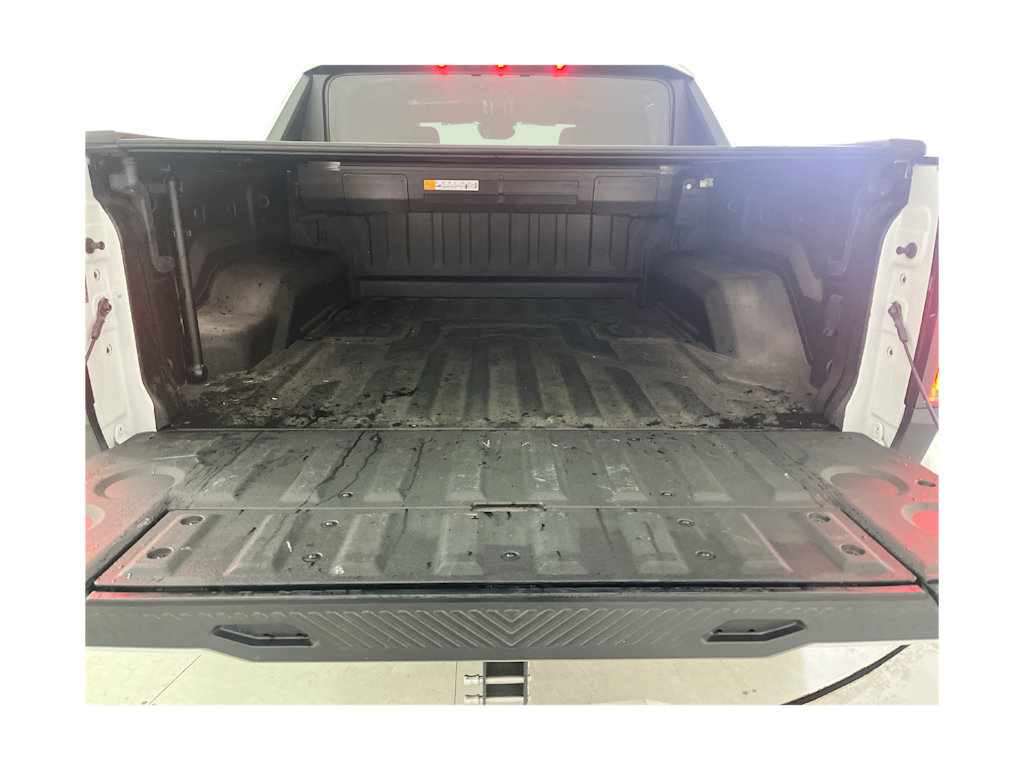 Thumbnail: 2022 GMC Hummer EV - 12