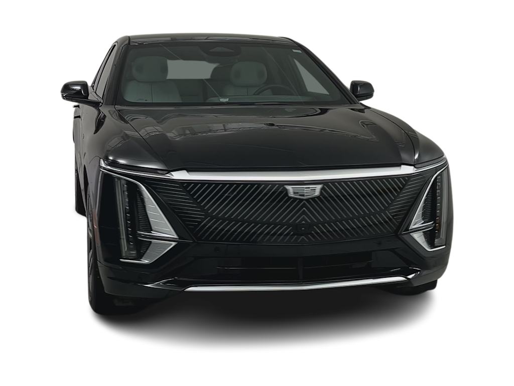 Thumbnail: 2024 Cadillac Lyriq - 18