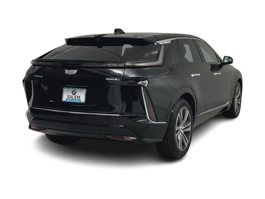 Thumbnail: 2024 Cadillac Lyriq - 15