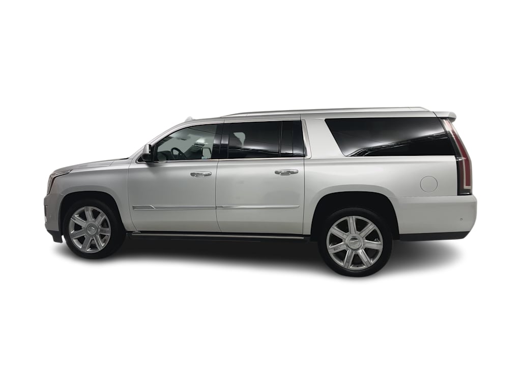 Thumbnail: 2019 Cadillac Escalade - 3