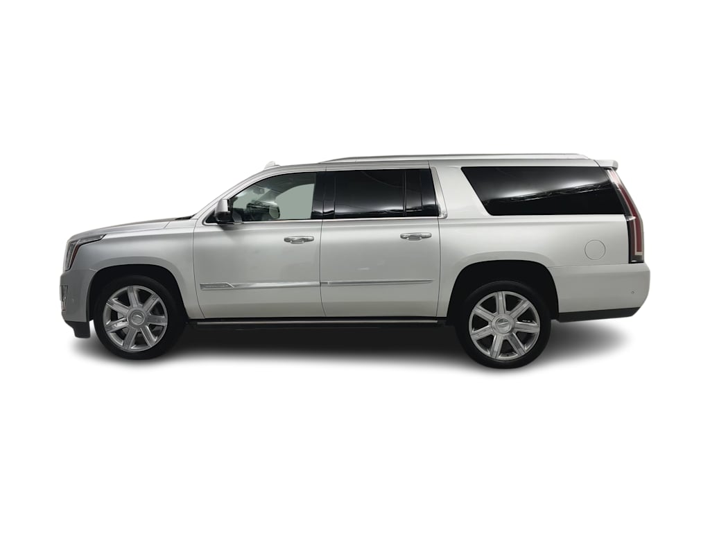 Thumbnail: 2019 Cadillac Escalade - 17