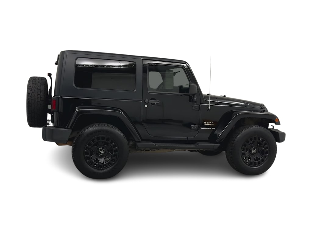 Thumbnail: 2010 Jeep Wrangler - 20