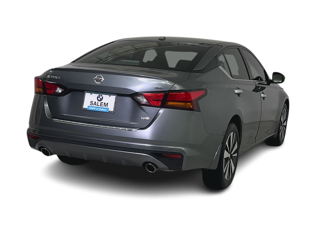 Thumbnail: 2019 Nissan Altima - 15