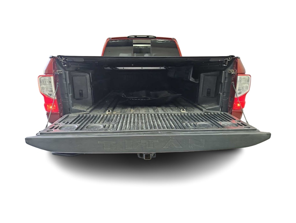 Thumbnail: 2018 Nissan Titan - 16