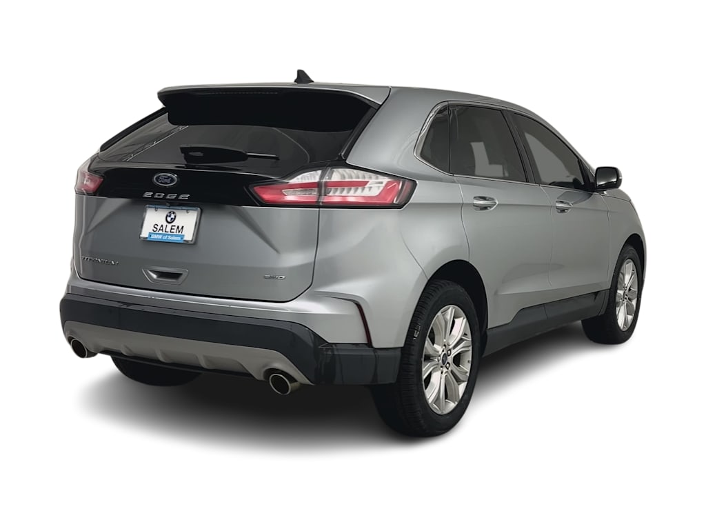 Thumbnail: 2022 Ford Edge - 17