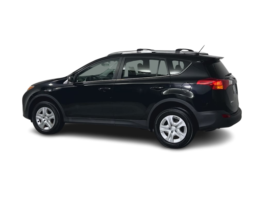 Thumbnail: 2015 Toyota RAV4 - 3