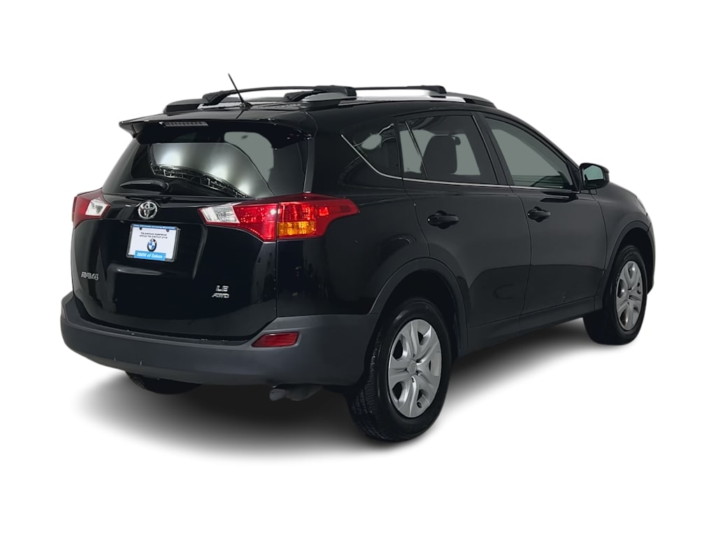 Thumbnail: 2015 Toyota RAV4 - 15