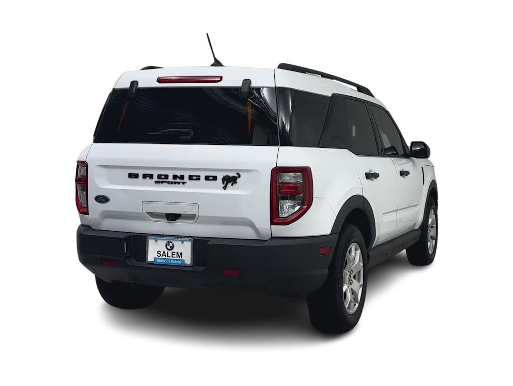 Thumbnail: 2022 Ford Bronco Sport - 17
