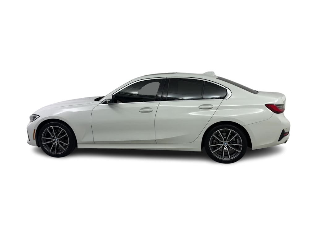 Thumbnail: 2019 BMW 3 Series - 3