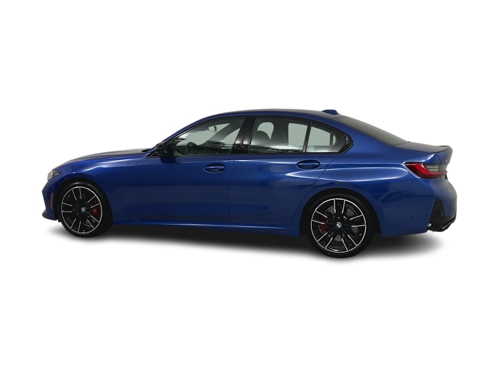 Thumbnail: 2026 BMW 3 Series - 3