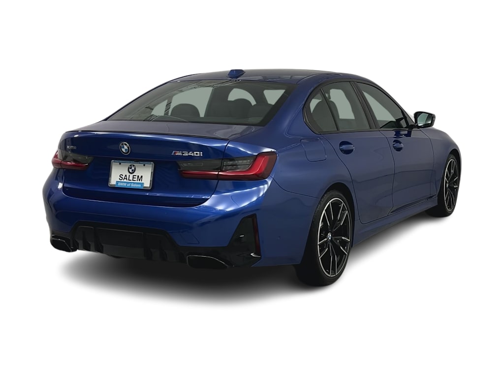 Thumbnail: 2026 BMW 3 Series - 15