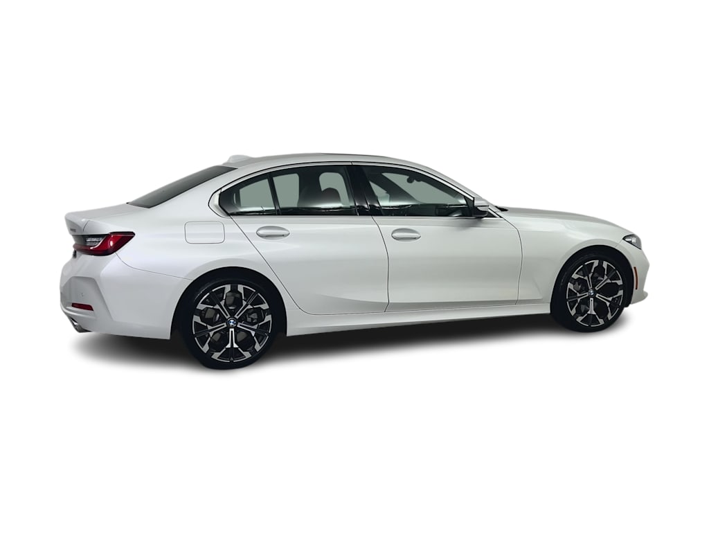 Thumbnail: 2025 BMW 3 Series - 19