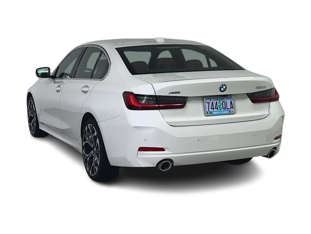 Thumbnail: 2025 BMW 3 Series - 4