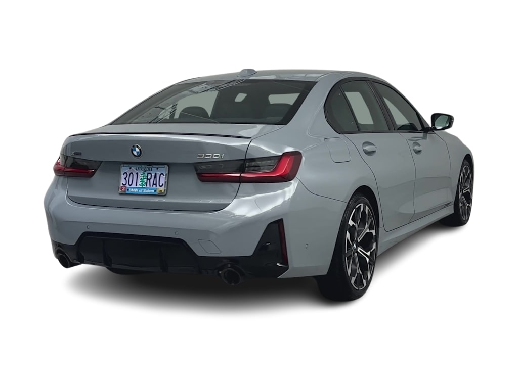 Thumbnail: 2026 BMW 3 Series - 19