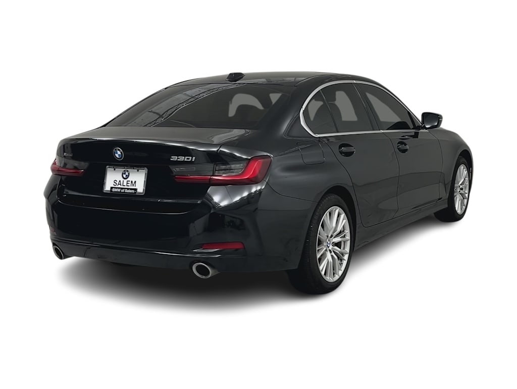 Thumbnail: 2024 BMW 3 Series - 16