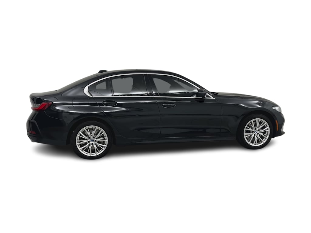 Thumbnail: 2024 BMW 3 Series - 21