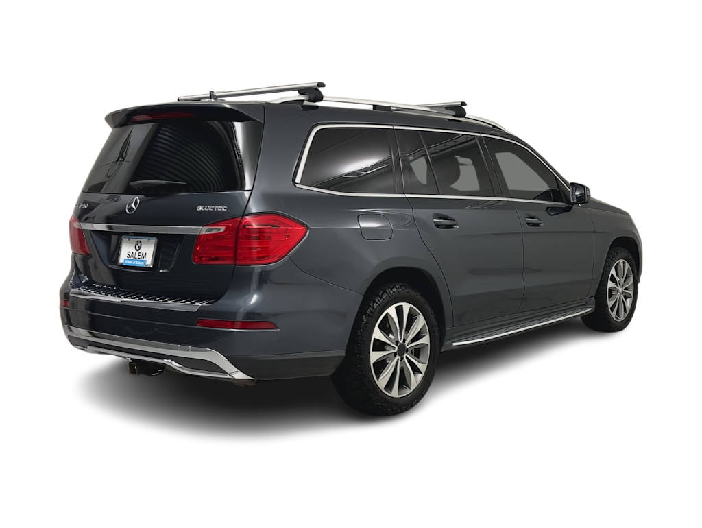 Thumbnail: 2016 Mercedes-Benz GL-Class - 18