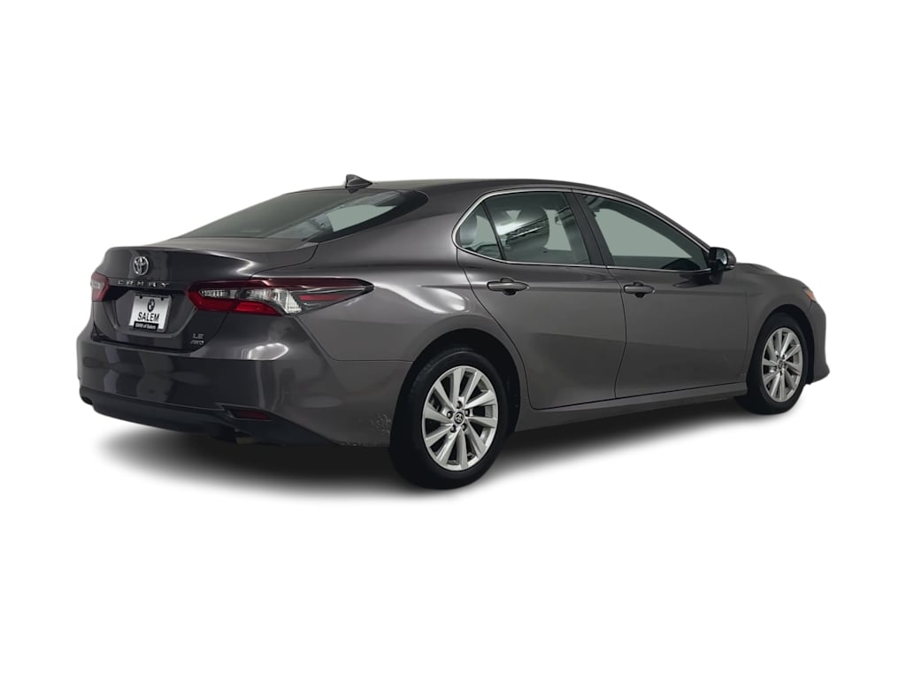 Thumbnail: 2021 Toyota Camry - 18