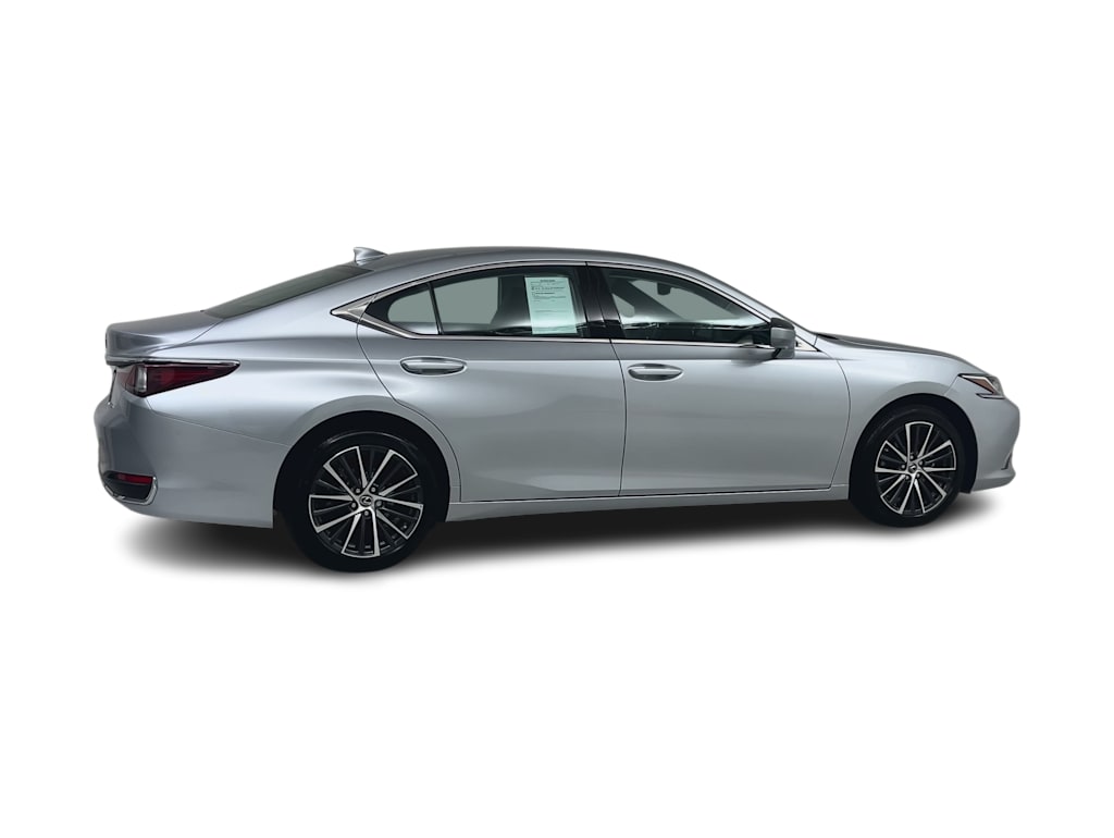 Thumbnail: 2024 Lexus ES - 21